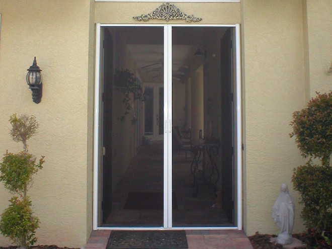 Roll Screens & Garage Screen Sliders - Fort Myers, FL